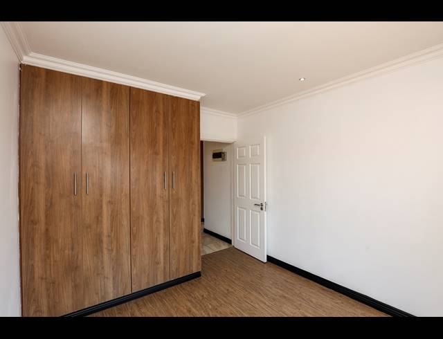 2 BEDROOM APARTMENT FOR SALE IN IZINGA ESTATE